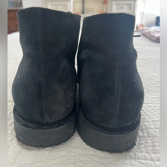 Vince Black Suede Chukka Boot Lace-Up Round Toe Men's US 11 EU 45 Casual
